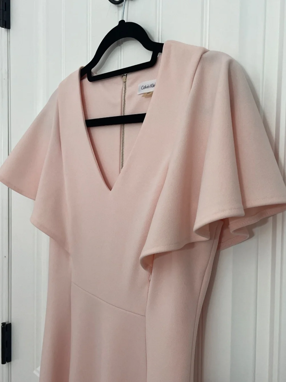 Calvin Klein Light Pink V-Neck Fit & Flare Flutter Sleeve Dress Size 2
